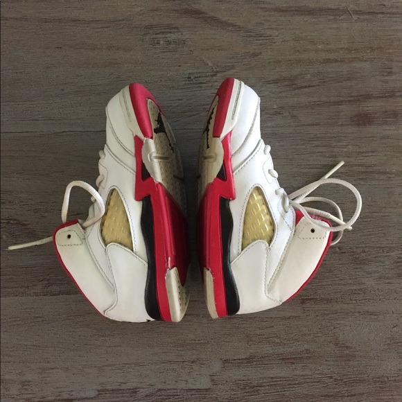 Jordan's - Picture 3 of 3